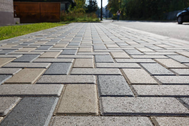 Best Affordable Driveway Pavers  in Dyersville, IA